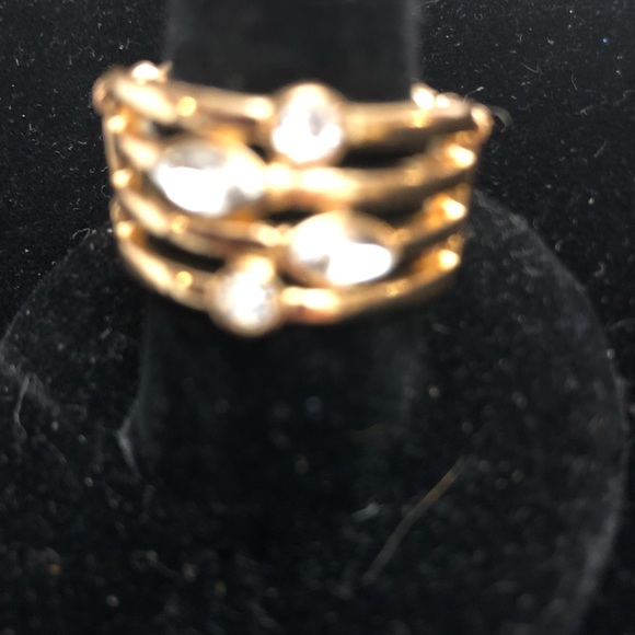 Gold with diamond stones paparazzi ring - Picture 3 of 5